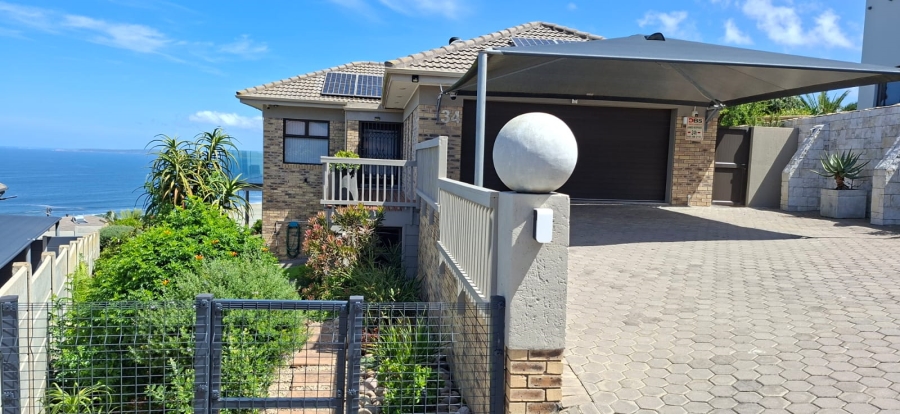  Bedroom Property for Sale in Dana Bay Western Cape